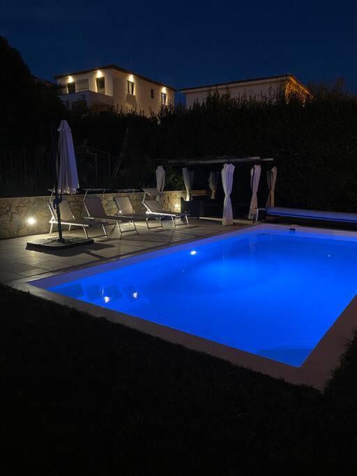 Jolie Appartement Avec Piscine La Roquette-sur-Siagne Exterior foto