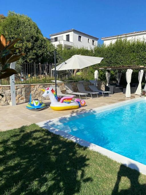 Jolie Appartement Avec Piscine La Roquette-sur-Siagne Exterior foto