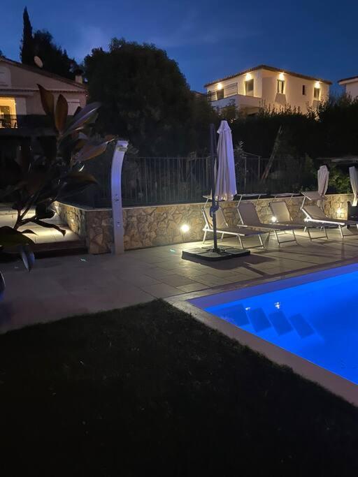 Jolie Appartement Avec Piscine La Roquette-sur-Siagne Exterior foto
